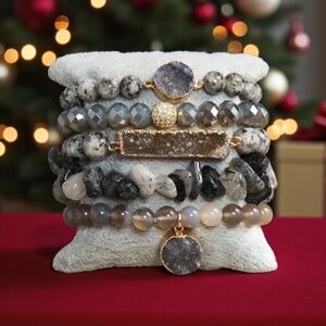 Gray druzy bracelet set, 5 pieces, mixed stone,druzy, and glass beads